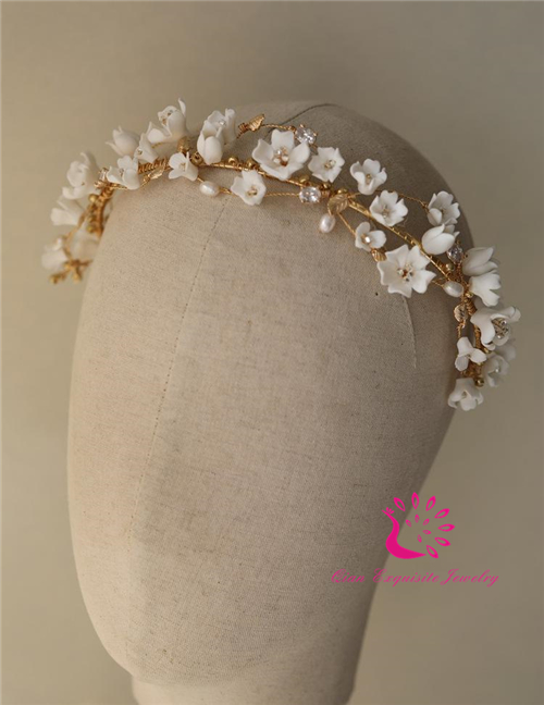 Handmade bridal Headband